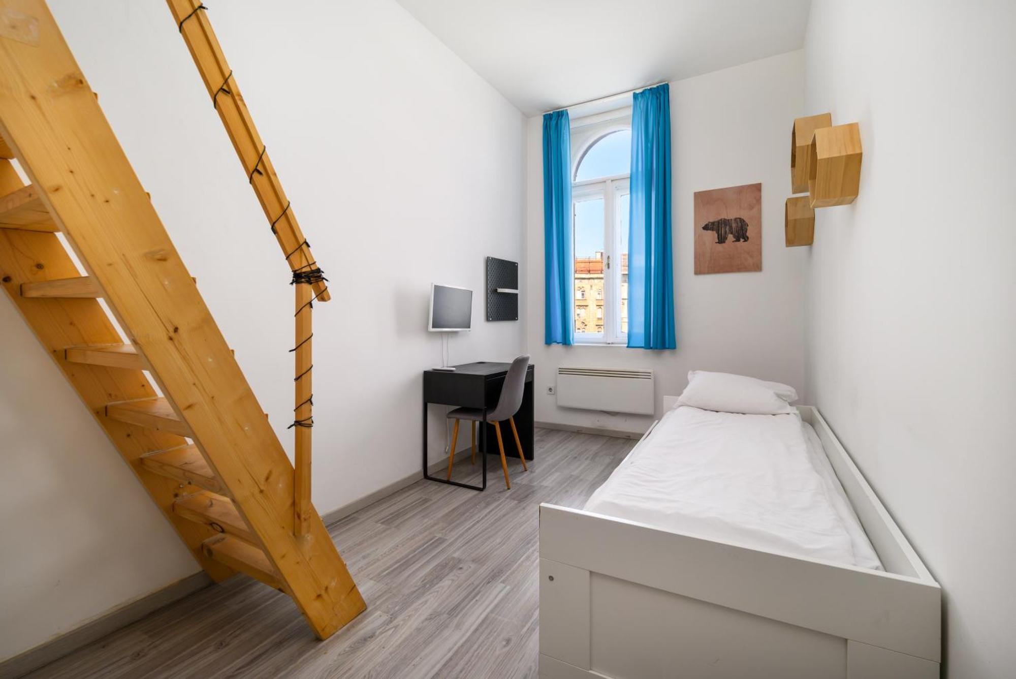 5 Bedrooms Keleti-Home Будапеща Екстериор снимка